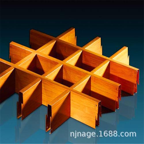 南京鋁制金屬建材廠(chǎng)家直供 格柵與鋁吊頂?shù)馁|(zhì)優(yōu)價(jià)廉之選